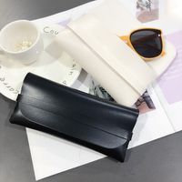 Leather Handmade Glasses Case Durable Portable Cassette Sunglasses Case Pvc Leather Eyeglasses Glasses Soft Bag Wholesale main image 1