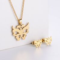 Simple Hollow Butterfly Clavicle Chain Earrings Set Wholesale Nihaojewelry main image 1