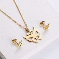 Simple Hollow Butterfly Clavicle Chain Earrings Set Wholesale Nihaojewelry main image 4