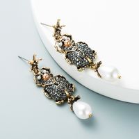 Retro Acrylic Imitation Pearl Insect Earrings Wholesale Nihaojewelry sku image 2