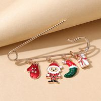 Christmas Series Santa Claus Gift Pin Brooch Wholesale Nihaojewelry main image 1