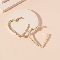 Korean Heart-shaped Hollow Earrings Wholesale Nihaojewelry main image 4