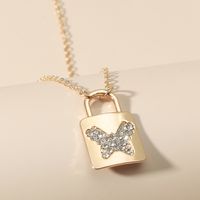 Creative Fashion Diamond Butterfly Lock Pendant Alloy Necklace Wholesale Nihaojewelry main image 4