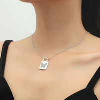 Creative Fashion Diamond Butterfly Lock Pendant Alloy Necklace Wholesale Nihaojewelry main image 5