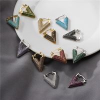 Simple Micro-inlaid V-shaped Copper Plated Ear Clip Wholesale Nihaojewelry main image 1