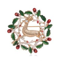 Christmas Deer Wreath Brooch Wholesale Nihaojewelry sku image 1