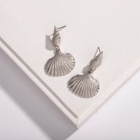 Fashion Exaggerated Conch Retro Metal Shell Alloy Earrings For Women sku image 2