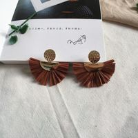Fashion New Bohemian Fan-shaped Raffia Retro Exaggerated Alloy Disc Stud Earrings sku image 2