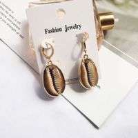 Fashion New Retro Exaggerated Conch Niche Gold-plated Shell Earrings Wholesale sku image 5