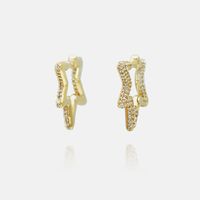 Pendientes De Estrella Chapados En Oro Con Circonitas De Nuevo Estilo Al Por Mayor Nihaojewelry sku image 1