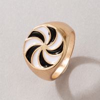 New Creative Golden Drip Oil Spiral Ring Wholesale Nihaojewelry sku image 1