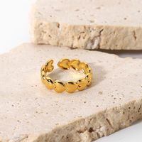 Anillo De Acero De Titanio De Celebridad De Internet Ins Europeo Y Americano Chapado Al Vacío De Acero Inoxidable De Oro De 18k Tridimensional Amor Beanie Anillo Abierto Para Mujeres main image 1