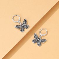 Europe And America Cross Border New Personalized Simple Butterfly Earrings Fashion Retro Pattern Butterfly Pendant Ornament main image 3