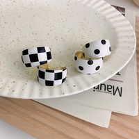 Checkerboard Polka Dot C-shaped Stud Earrings Wholesale Nihaojewelry main image 3