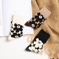 Retro Korean Plain Flower Printing Cotton Socks Wholesale Nihaojewelry main image 4