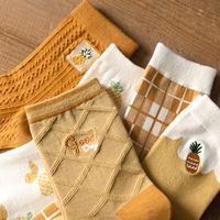 Korean Cute Pineapple Contrast Color Mid-tube Cotton Socks Wholesale Nihaojewelry main image 4