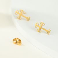 Cross Golden Stainless Steel Stud Earrings Wholesale Nihaojewelry main image 3