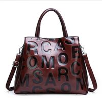 Retro Letter Pattern Shoulder Messenger Bag Wholesale Nihaojewelry main image 5