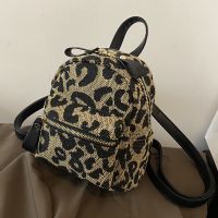 Bolsa Pequeña De Lona Con Estampado De Leopardo 2021 Nueva Mochila Que Combina Con Todo Mochila Para Estudiantes De Estilo Japonés Mochila De Viaje Para Mujer main image 5