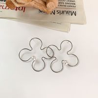 Fashion Simple Hollow Large Flower Pearl Earrings Wholesale Nihaojewelry main image 4