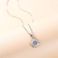 Snowflake Inlaid Zircon Copper Pendant Stainless Steel Chain Necklace Wholesale Nihaojewelry main image 3