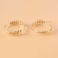 Metal Simple Leaf Hollow Fashion Round Earrings Wholesale Jewelry Nihaojewelry main image 5