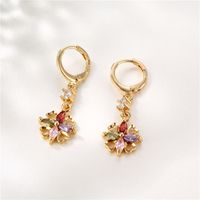 Boucles D&#39;oreilles En Cuivre De Trèfle À Quatre Feuilles De Zircon De Couleur Creuse Vintage 18k En Gros Nihaojewelry main image 3