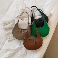 Simple Fashion Solid Color Crescent Saddle Bag Wholesale Nihaojewelry main image 5