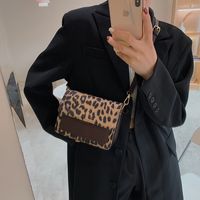 Fashion Retro Leopard Print Contrast Color Shoulder Messenger Bag Wholesale Nihaojewelry sku image 2
