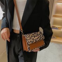 Fashion Retro Leopard Print Contrast Color Shoulder Messenger Bag Wholesale Nihaojewelry sku image 3