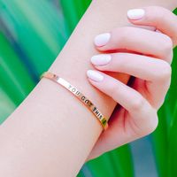 Simple En Acier Inoxydable Marquage Laser Gravure Bracelet Ouvert En Gros Nihaojewelry main image 5