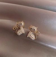 Korean Cat Pearl Earrings Wholesale Nihaojewelry sku image 1