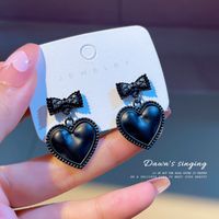 Black Retro Bow Heart Copper Earrings Wholesale Nihaojewelry main image 3