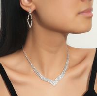 Conjunto De Collar Y Pendientes De Diamantes De Imitación De Moda main image 4