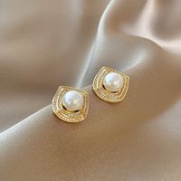 Korean Fashion Geometric Pearl Earrings Simple Micro-inlaid Personality Trend Earrings Design Sense Zircon Earrings Wholesale main image 1