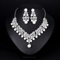 Simple Temperament White Pearl Alloy Rhinestone Necklace Accessories Set Spot Wholesale main image 4