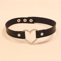 Punk Street Style Fashion Female Exaggerated Sexy Leather Necklace Simple Big Peach Heart Neck Chain Neckband main image 4