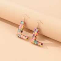 2021 New Style Colorful Resin Shell Letter Earrings Exaggerated Personality Summer Vacation Earrings main image 2