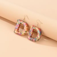 2021 New Colorful Resin Color Shell Letter Earrings Exaggerated Fashion Street Style Earrings main image 2