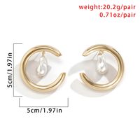 Temperament Baroque Shaped Imitation Pearl C-shaped Earrings Simple Geometric Ring Metal Earrings main image 5