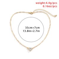 Retro Simple Heart-shaped Glass Rhinestone Single Layer Clavicle Chain Alloy Geometric Hollow Metal Chain Necklace main image 3