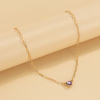 Retro Simple Heart-shaped Glass Rhinestone Single Layer Clavicle Chain Alloy Geometric Hollow Metal Chain Necklace sku image 4