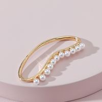 Qingdao Davey European And American Fashion Jewelry Acrylic Pearl Ear Clip Earrings sku image 1