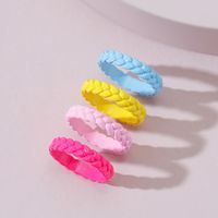 Qingdao European And American Fashion Jewelry Color Spray Paint Simple Twist Alloy Ring Set main image 3