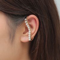 Qingdao Davey Européen Et Américain De Mode Bijoux Acrylique Perle Clip Oreille Boucles D'oreilles main image 1