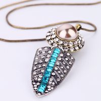 Retro Trend Feather Necklace Harajuku Style Hip-hop Necklace Same Paragraph Long Temperament Sweater Chain main image 5