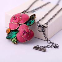 Fashion Ethnic Flower Necklace Autumn And Winter Collocation Temperament Sweater Chain Design Sense Flower Necklace Trend main image 4