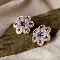 Fashion Simple Flower Stud Earrings Sweet Artistic Temperament Flower Earrings Exquisite Small Beautiful Ear Rings Wholesale main image 4