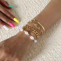 Wholesale Jewelry Retro Hollow Chain Imitation Pearl Beaded Bracelet Set Nihaojewelry sku image 1