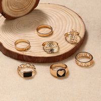 Cross-border New Ring Set Trend Love Dripping Oil Hollow Pineapple Ring 7-piece Combination Ring main image 6
